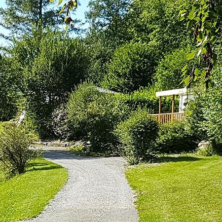 Camping Le Rey Louvie Juzon Esterno foto