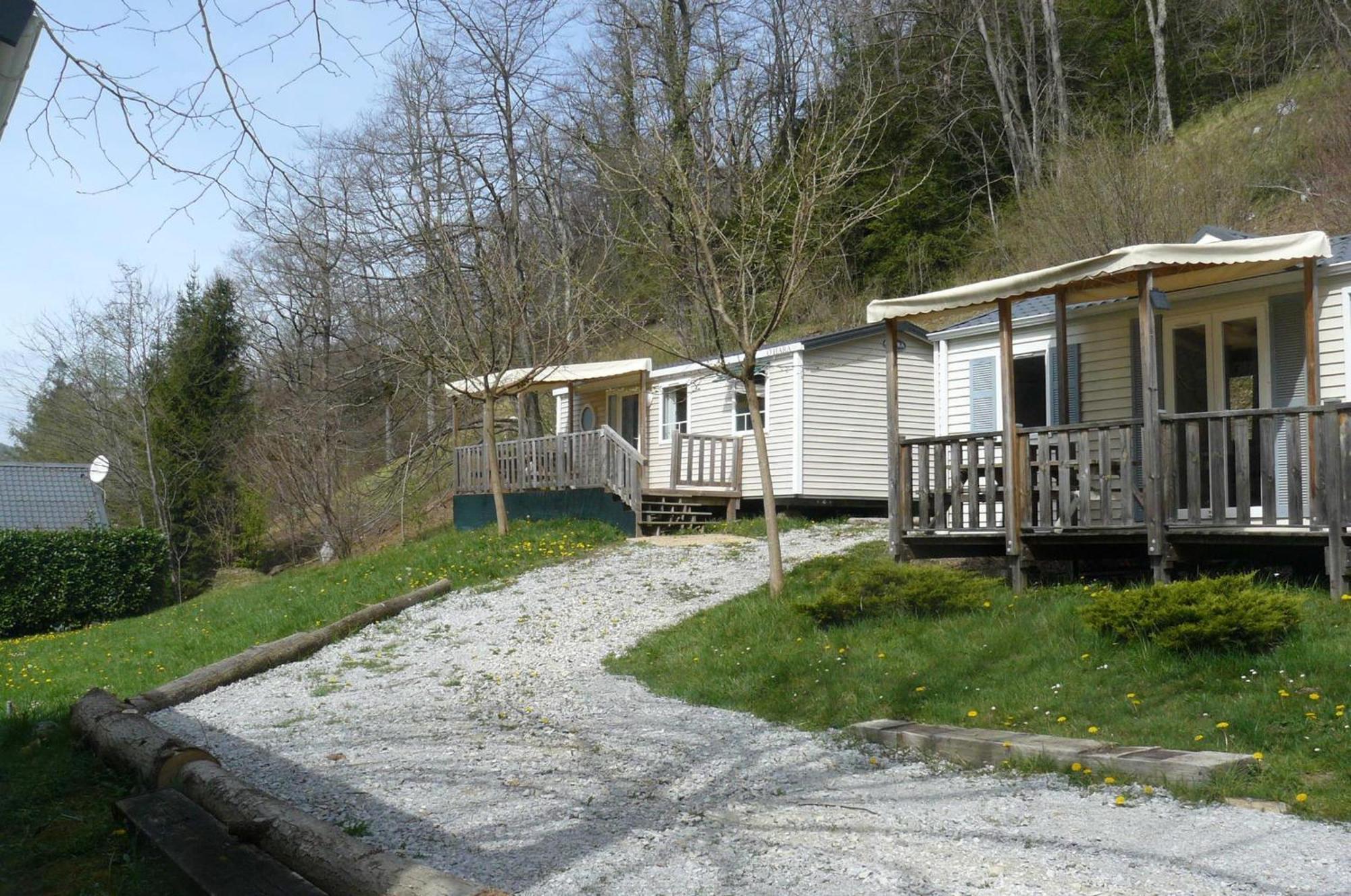 Camping Le Rey Louvie Juzon Camera foto